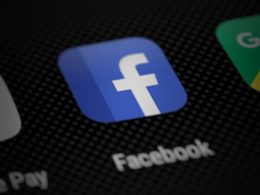 Facebook passa a valer US$ 1 trilhão após decisão em tribunal