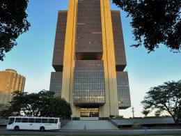 Banco Central reforça combate contra laranjas em transferências PIX