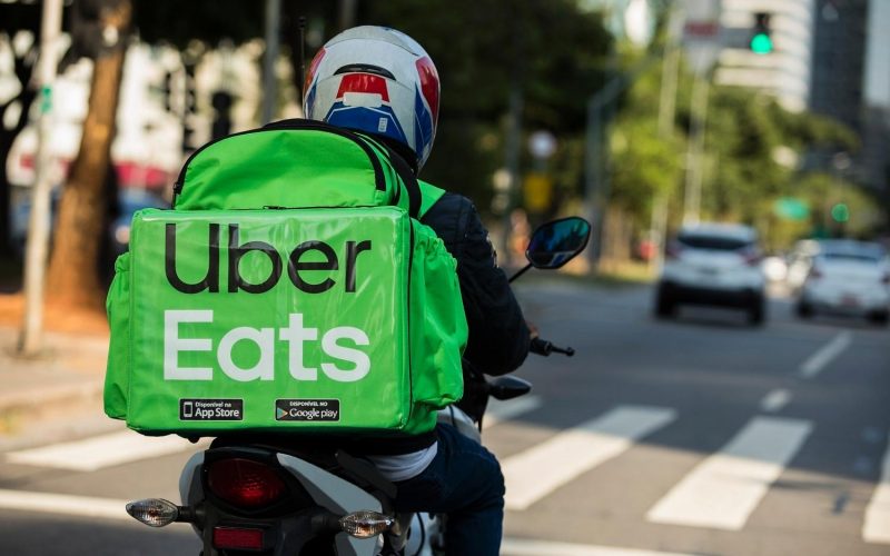 Uber Eats encerrará atividades no Brasil a partir de 7 de março